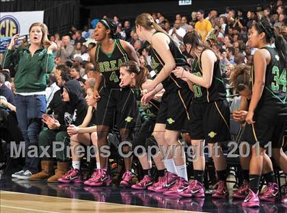 Thumbnail 2 in Brea Olinda vs. Mater Dei (CIF SS 1AA Final) photogallery.