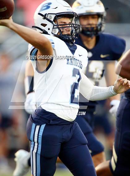 Thumbnail 3 in Bell vs Keller photogallery.