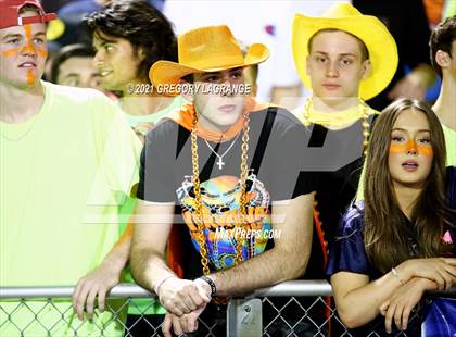 Thumbnail 3 in Bell vs Keller photogallery.