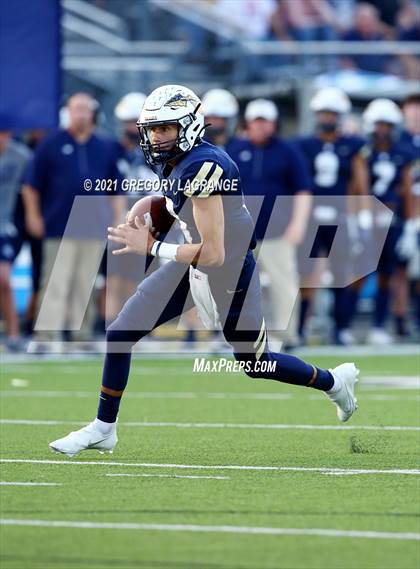 Thumbnail 3 in Bell vs Keller photogallery.