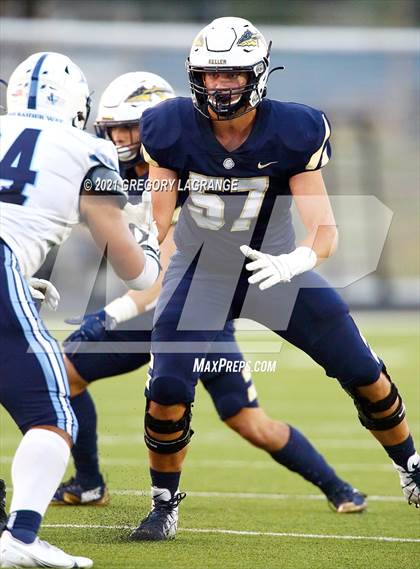 Thumbnail 2 in Bell vs Keller photogallery.