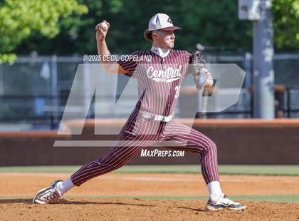 Thumbnail 1 in Kell vs Central, Carrollton (GHSA AAAA State Championship - 2nd Round) photogallery.