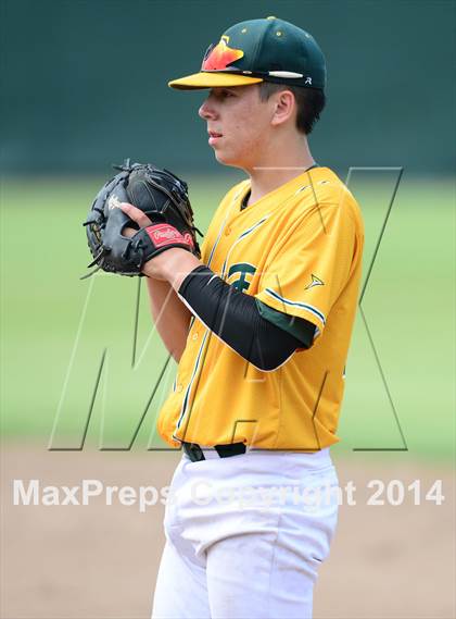 Thumbnail 3 in Trinity Catholic vs. Portland (CIAC Class S Semifinal) photogallery.