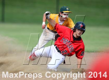 Thumbnail 1 in Trinity Catholic vs. Portland (CIAC Class S Semifinal) photogallery.