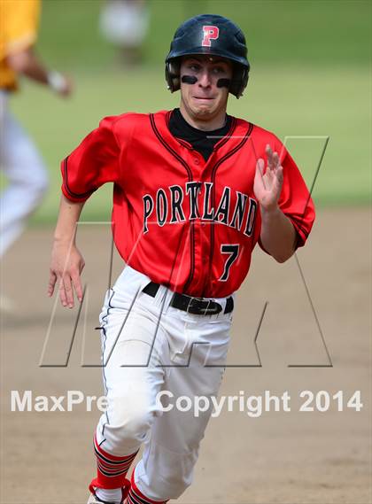 Thumbnail 1 in Trinity Catholic vs. Portland (CIAC Class S Semifinal) photogallery.