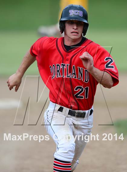 Thumbnail 3 in Trinity Catholic vs. Portland (CIAC Class S Semifinal) photogallery.