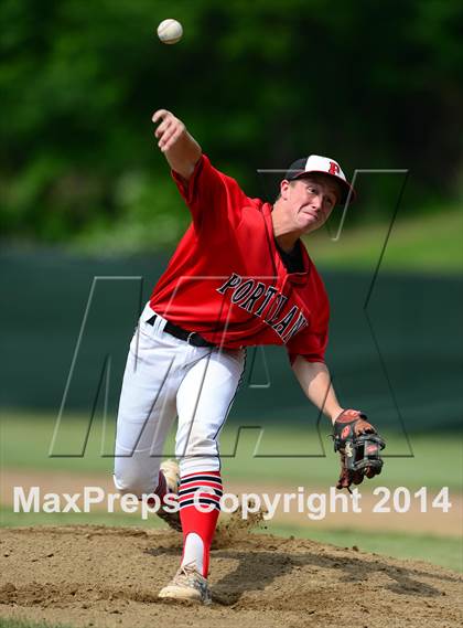 Thumbnail 3 in Trinity Catholic vs. Portland (CIAC Class S Semifinal) photogallery.