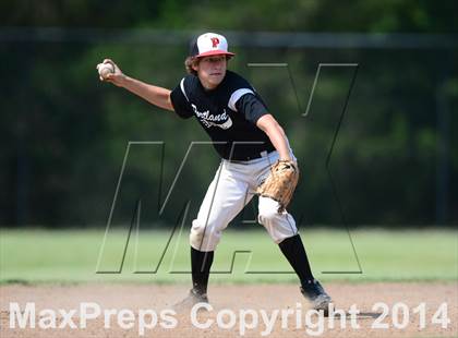Thumbnail 3 in Trinity Catholic vs. Portland (CIAC Class S Semifinal) photogallery.