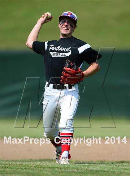 Thumbnail 1 in Trinity Catholic vs. Portland (CIAC Class S Semifinal) photogallery.