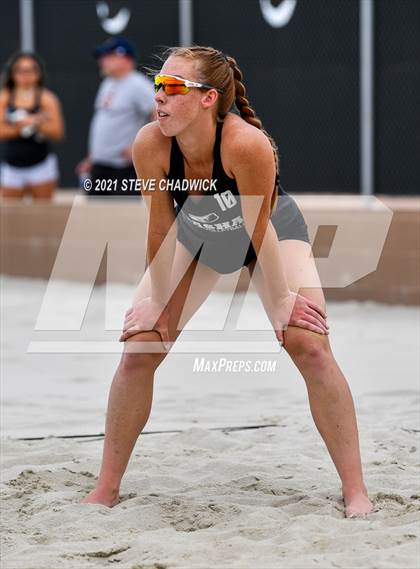 Thumbnail 3 in Basha vs Desert Mountain @ Casteel (AIA Division I State Championship Semifinals) photogallery.