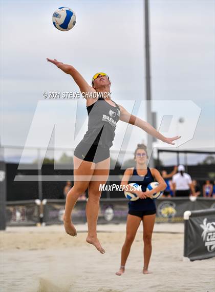 Thumbnail 1 in Basha vs Desert Mountain @ Casteel (AIA Division I State Championship Semifinals) photogallery.