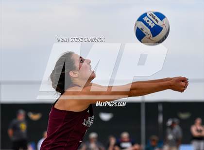 Thumbnail 2 in Basha vs Desert Mountain @ Casteel (AIA Division I State Championship Semifinals) photogallery.