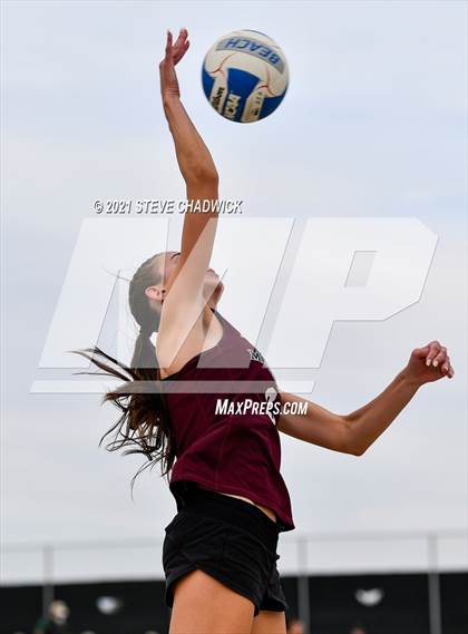 Thumbnail 2 in Basha vs Desert Mountain @ Casteel (AIA Division I State Championship Semifinals) photogallery.