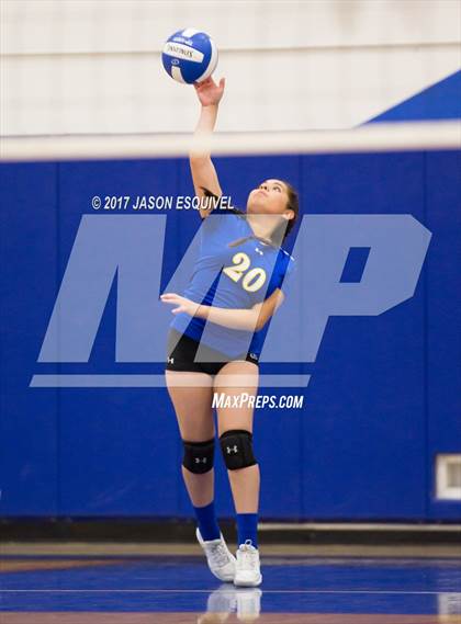 Thumbnail 2 in Charter Oak @ Los Altos photogallery.