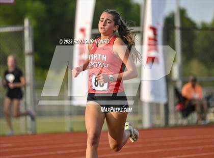 Thumbnail 2 in IHSAA Regional 5 (1600 Meter)  photogallery.