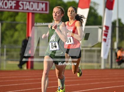 Thumbnail 3 in IHSAA Regional 5 (1600 Meter)  photogallery.