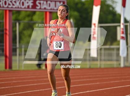 Thumbnail 3 in IHSAA Regional 5 (1600 Meter)  photogallery.