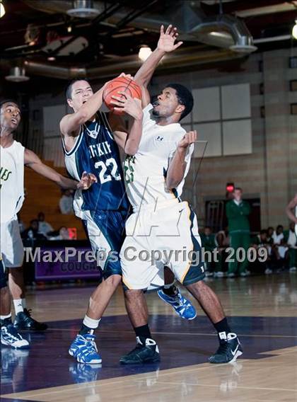 Thumbnail 3 in Chino Hills vs. Eisenhower (Inland Empire Invitational) photogallery.