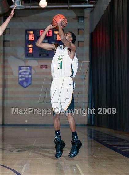 Thumbnail 3 in Chino Hills vs. Eisenhower (Inland Empire Invitational) photogallery.