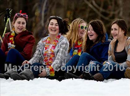 Thumbnail 1 in Connecticut Interscholastic Ski League Finals (Shoot Out) photogallery.