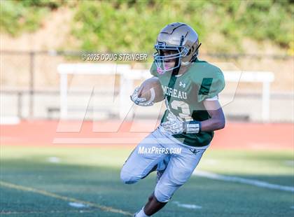 Thumbnail 2 in JV: Bishop O'Dowd @ Moreau Catholic photogallery.