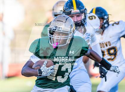 Thumbnail 3 in JV: Bishop O'Dowd @ Moreau Catholic photogallery.