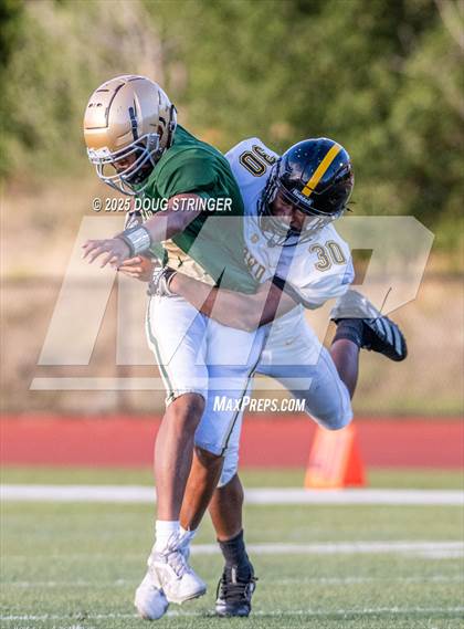 Thumbnail 1 in JV: Bishop O'Dowd @ Moreau Catholic photogallery.