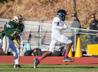 Thumbnail 1 in JV: Bishop O'Dowd @ Moreau Catholic photogallery.
