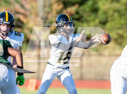 Thumbnail 3 in JV: Bishop O'Dowd @ Moreau Catholic photogallery.