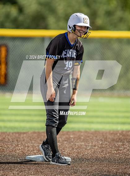 Thumbnail 3 in Lincoln Southeast vs. Kearney photogallery.