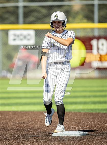 Thumbnail 3 in Lincoln Southeast vs. Kearney photogallery.