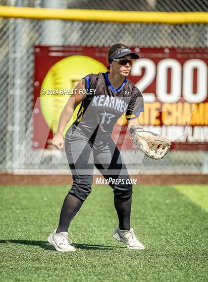 Thumbnail 1 in Lincoln Southeast vs. Kearney photogallery.
