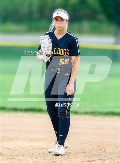 Thumbnail 2 in Bettendorf vs Charles City (Rick Doran Classic) photogallery.