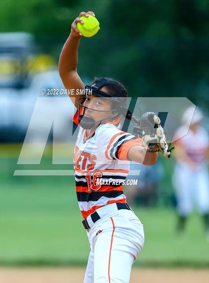 Thumbnail 1 in Bettendorf vs Charles City (Rick Doran Classic) photogallery.