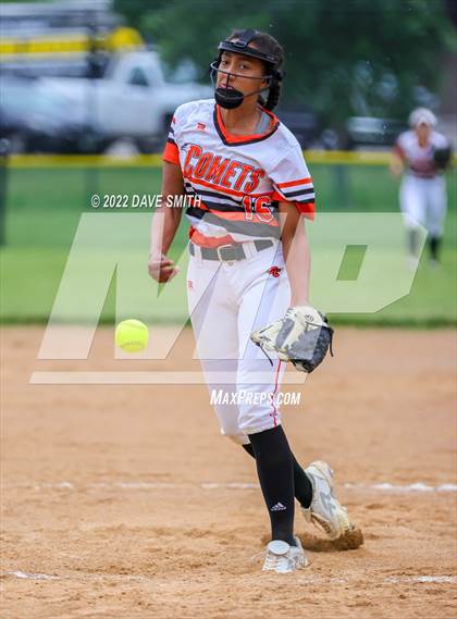 Thumbnail 1 in Bettendorf vs Charles City (Rick Doran Classic) photogallery.