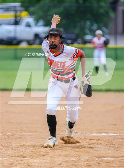 Thumbnail 2 in Bettendorf vs Charles City (Rick Doran Classic) photogallery.