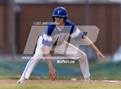 Thumbnail 2 in Freeburg @ Highland photogallery.