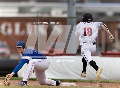 Thumbnail 2 in Freeburg @ Highland photogallery.