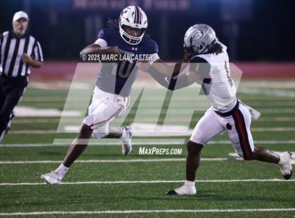Thumbnail 2 in Butler @ Providence Day photogallery.