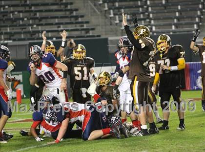 Thumbnail 2 in Modesto Christian vs. Parker (CIF State Small Schools Final) photogallery.