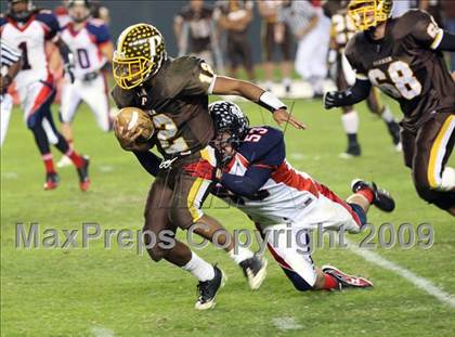 Thumbnail 2 in Modesto Christian vs. Parker (CIF State Small Schools Final) photogallery.