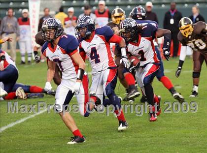 Thumbnail 1 in Modesto Christian vs. Parker (CIF State Small Schools Final) photogallery.