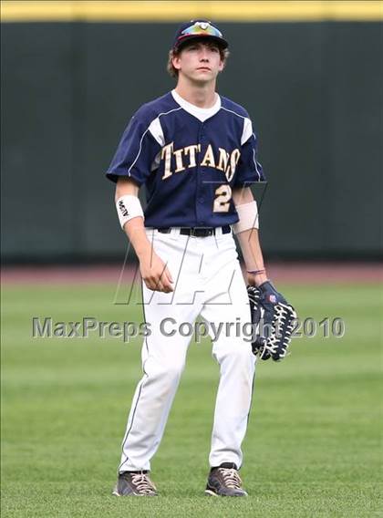 Thumbnail 2 in Webster Thomas vs. McQuaid Jesuit (Section 5 Class AA Final) photogallery.