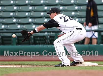 Thumbnail 1 in Webster Thomas vs. McQuaid Jesuit (Section 5 Class AA Final) photogallery.