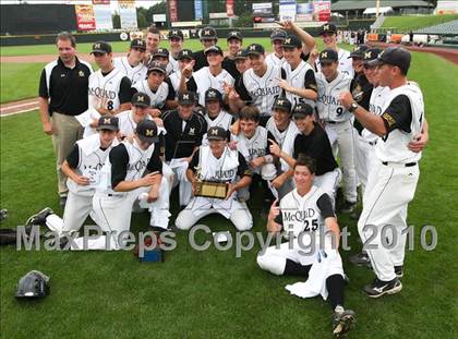 Thumbnail 1 in Webster Thomas vs. McQuaid Jesuit (Section 5 Class AA Final) photogallery.