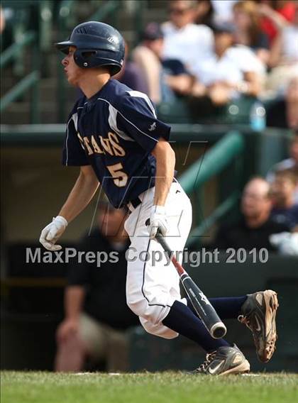 Thumbnail 2 in Webster Thomas vs. McQuaid Jesuit (Section 5 Class AA Final) photogallery.