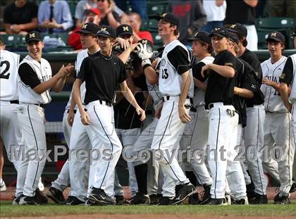 Thumbnail 3 in Webster Thomas vs. McQuaid Jesuit (Section 5 Class AA Final) photogallery.