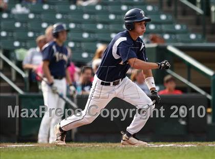 Thumbnail 1 in Webster Thomas vs. McQuaid Jesuit (Section 5 Class AA Final) photogallery.
