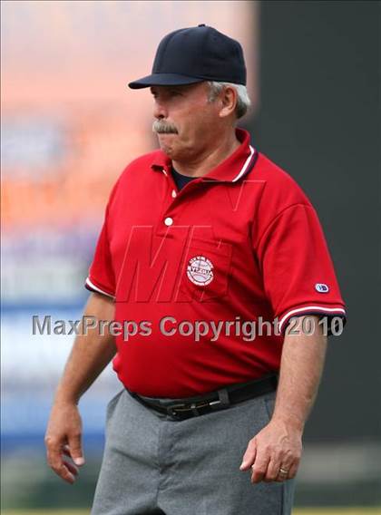 Thumbnail 1 in Webster Thomas vs. McQuaid Jesuit (Section 5 Class AA Final) photogallery.
