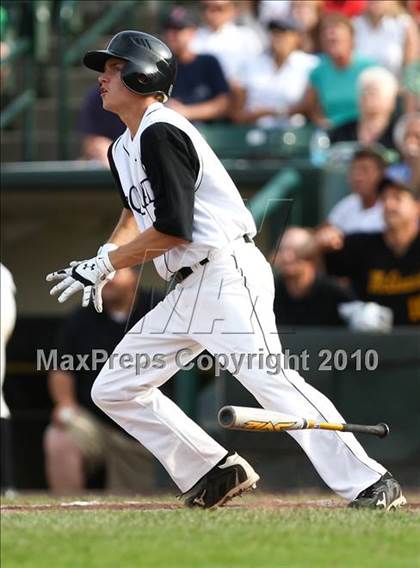 Thumbnail 1 in Webster Thomas vs. McQuaid Jesuit (Section 5 Class AA Final) photogallery.